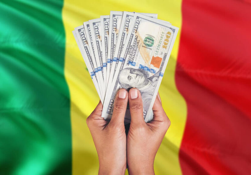 Senegal flag representing Senegal bonds $537 million oversubscribed sale